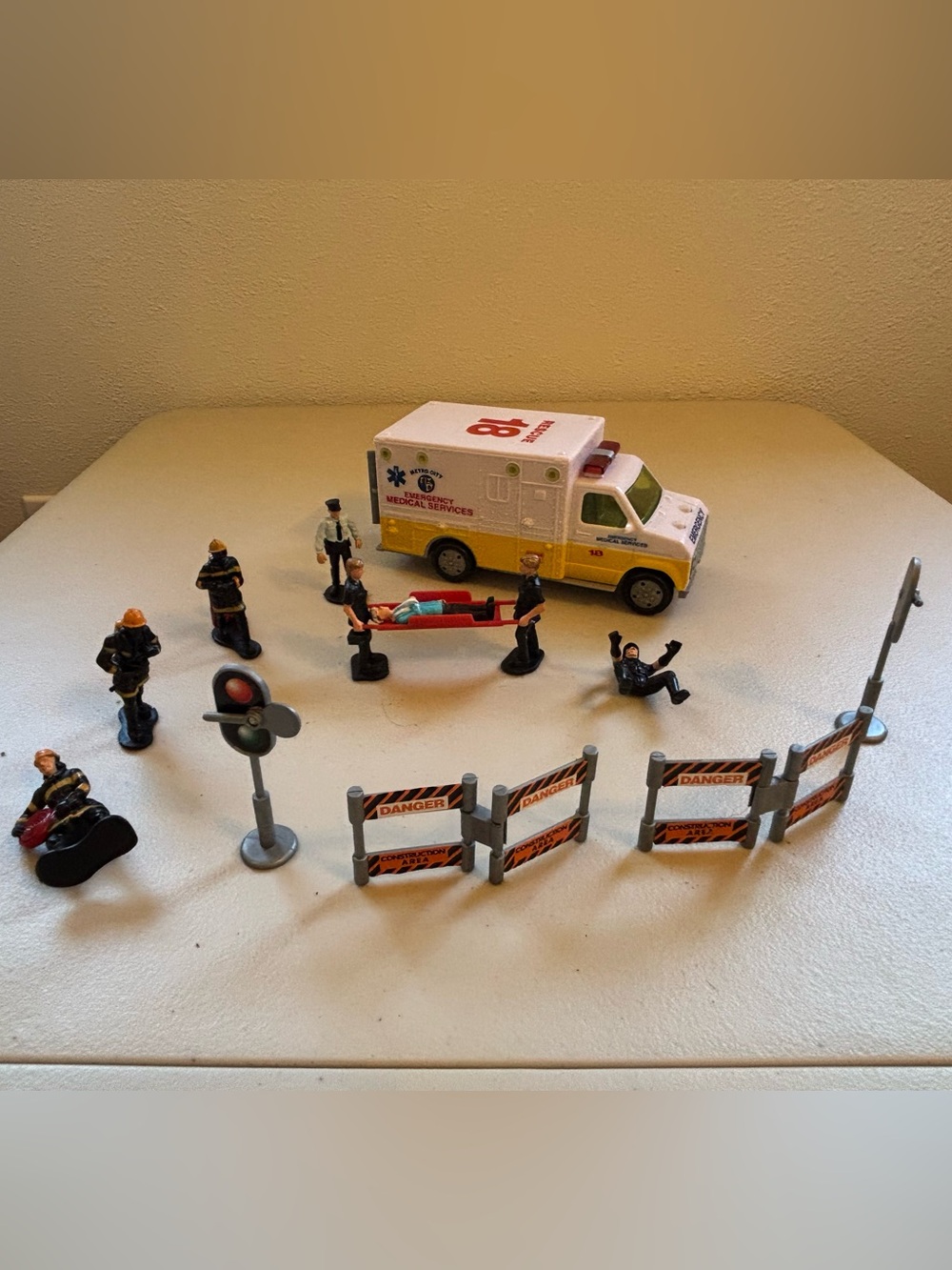 Vintage New Ray Emergency Rescue Playset with Rescue Figures